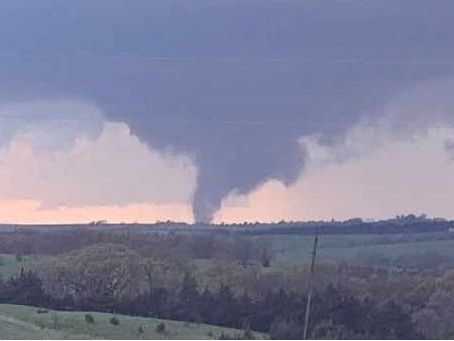 Overnight tornado warnings hit Ohio, National Weather Service looking for tornadoes