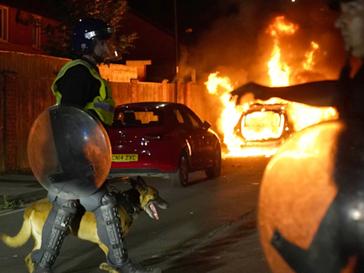 More than 100 arrests as Southport protests spread