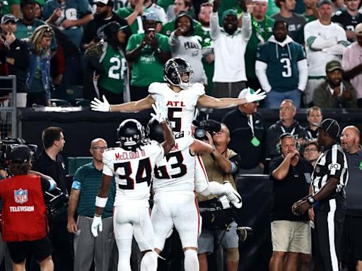 Falcons vs. Eagles final score, results: Kirk Cousins leads Atlanta to improbable 'Monday Night Football' comeback | Sporting News