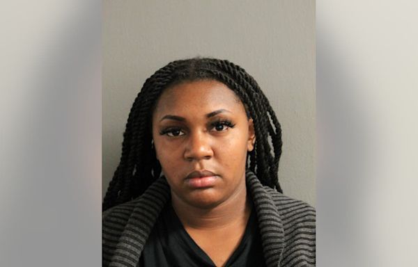 Chicago woman allegedly scammed retail store out of $36K through fake returns