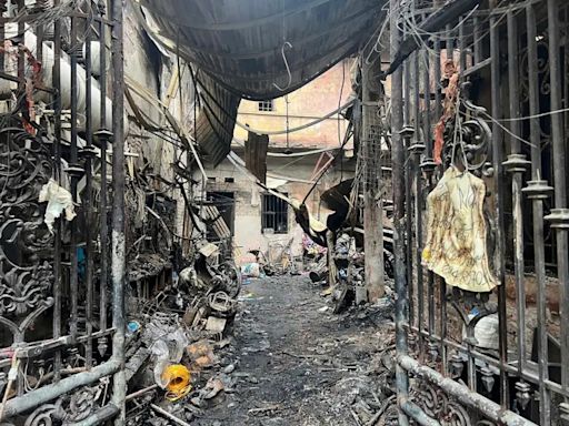 半夜惡火燒毀越南河內公寓 釀至少14死3傷