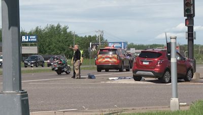 1 dead in motorcycle crash in Hermantown