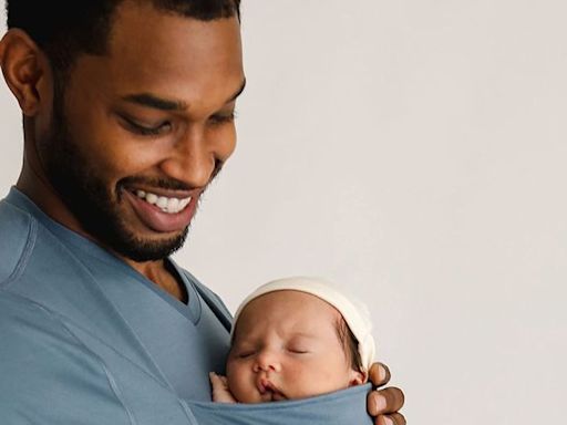 This T-Shirt Baby Carrier Is the Perfect Gift for Dad's First Father's Day