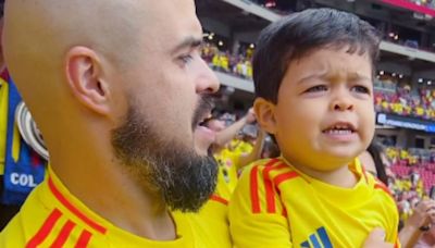 Niño estadounidense se hizo viral cantando himno de Colombia con mucho sentimiento patrio