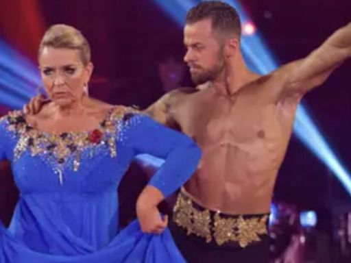 Fern Britton's latest snap sparks fan concern after Strictly comments resurface