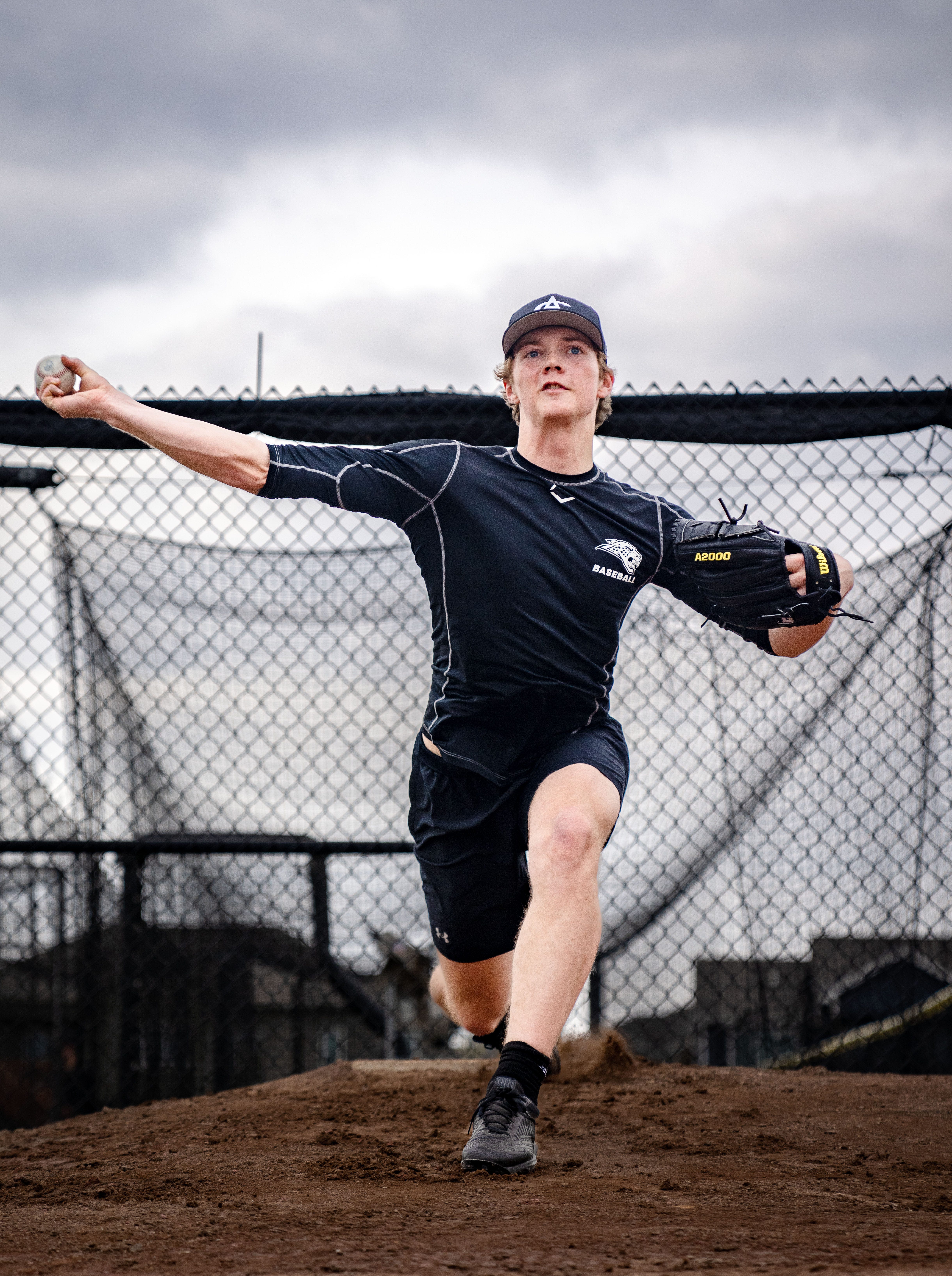 Ankeny Centennial High School pitcher Joey Oakie faces huge decision with the MLB Draft