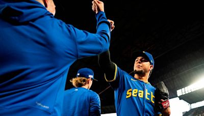 Castillo shines, Mariners rout Mets on ESPN’s Sunday Night Baseball