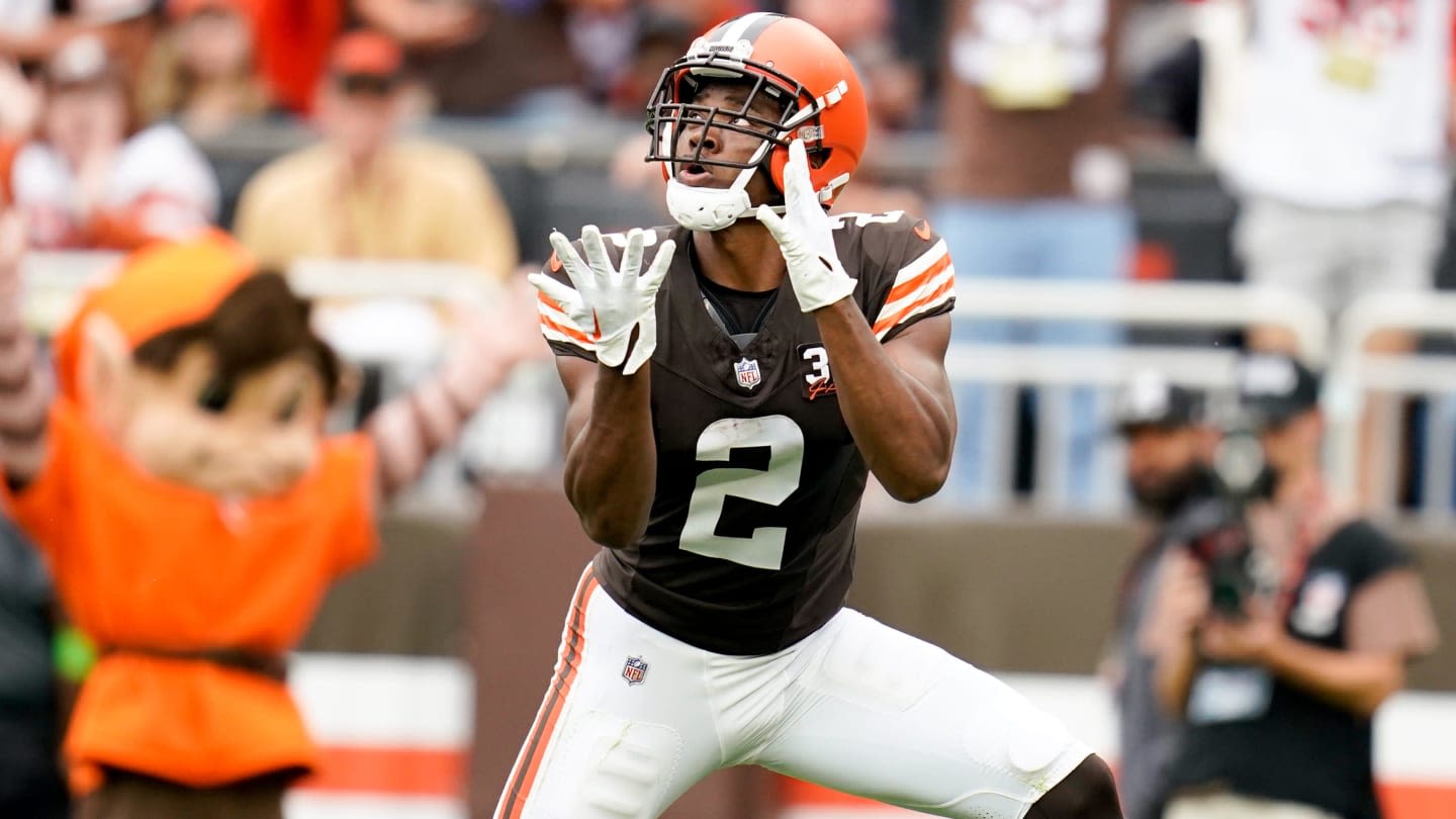 Pro Bowl CB Sends Browns Major Warning About Amari Cooper's Contract