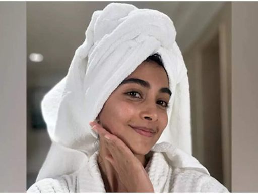 Pooja Hegde feels like "one freshly steamed momo" in latest selfie | Hindi Movie News - Times of India