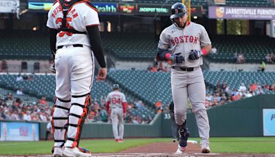 Red Sox get bats going to end Orioles' winning streak