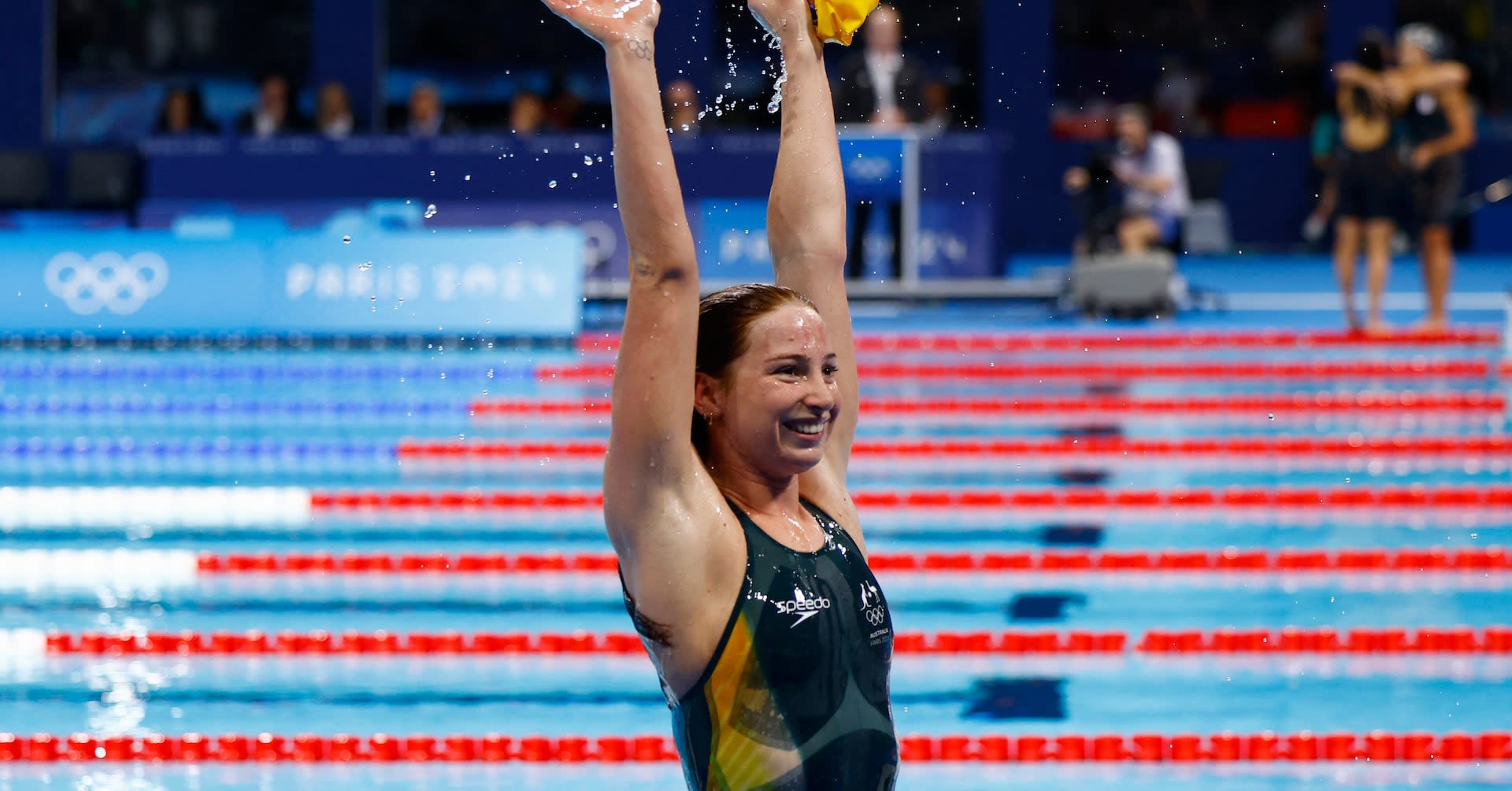 Swimming-Australia's O'Callaghan foils clubmate Titmus for 200m freestyle gold