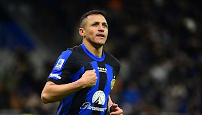 Se podría quedar en Italia: El histórico club que quiere fichar a Alexis Sánchez