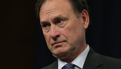 Samuel Alito Throws Wife Under Bus to Avoid Recusal