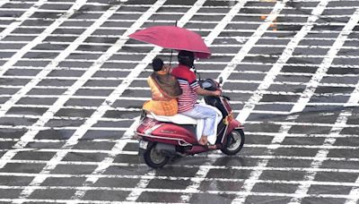 Mid-Day Top News of this hour: More heavy rain ahead for Mumbai; 14-year-old Kerala boy tests positive for Nipah virus and more