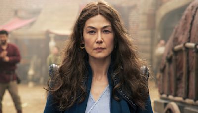THE WHEEL OF TIME’s Rosamund Pike Joins NOW YOU SEE ME 3 in Major Role