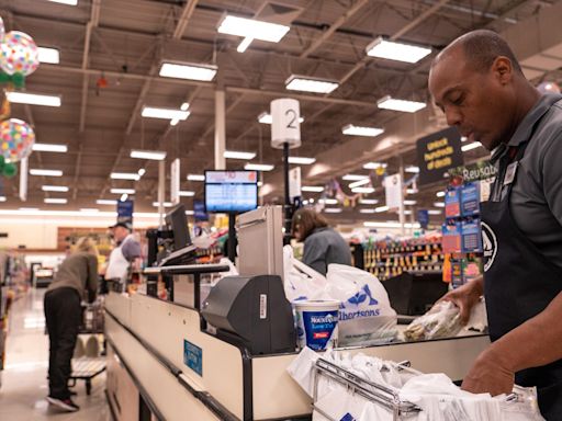 If Kroger buys Albertsons, your store likely will get another owner: What then?