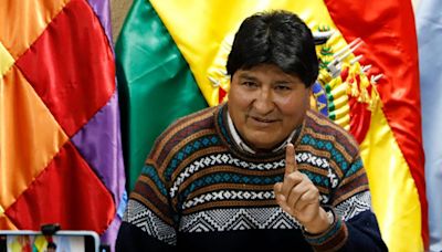 Evo Morales advierte que será candidato presidencial "a las buenas o a las malas"