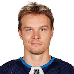 Vladislav Namestnikov