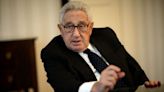 Henry Kissinger se reúne en Beijing con el sancionado ministro de Defensa chino