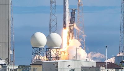 SpaceX: o que causou a explosão do foguete Falcon 9, que está temporariamente proibido de voar