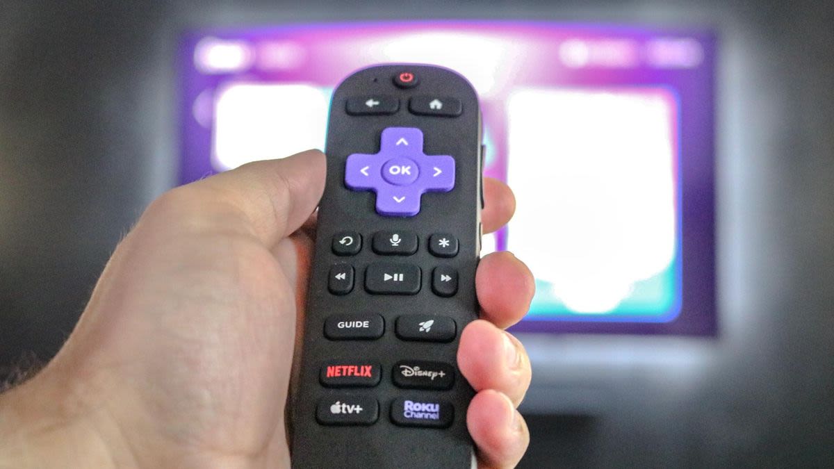 I tried the new $30 Roku Voice Remote Pro and it’s exactly what my streaming setup was missing