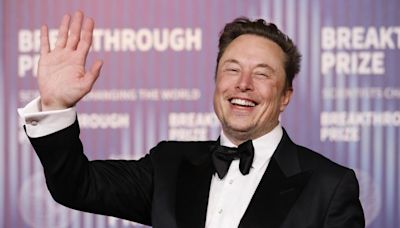 Elon Musk comparte un polémico video manipulado de Kamala Harris en X (Twitter)