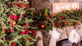 32 Cozy Christmas Fireplace Mantel Decor Ideas