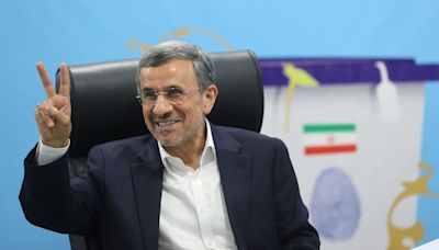伊朗6月底大選 前總統艾哈邁迪內賈德登記參選