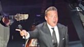 Luis Miguel anuncia nuevo concierto en la CDMX y celebra récord