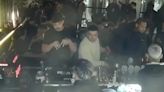 El video que muestra a uno de los rugbiers franceses en el bar antes de conocer a la víctima