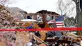 Aumentan a 15 los muertos, incluidos 4 niños, por tormentas en el centro de EE.UU.