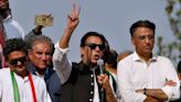 Pakistán: expremier Khan cancela protesta y exige elecciones