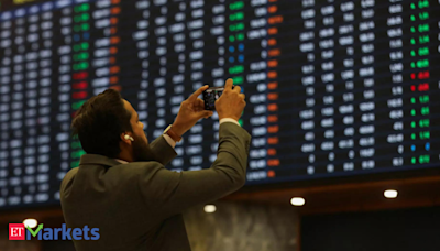 Pakistan Stock Exchange resumed trading after a two hours halt as a fire broke out at the main building in Karachi on Monday morning. - The Economic Times