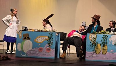 Review: ALICE IN WONDERLAND at Arkansas State University Beebe