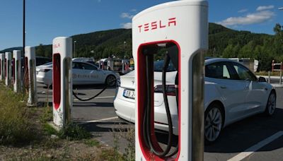 Tesla超級充電Supercharge裁員約500人 汽車生產商措手不及