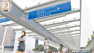 特別財會：過去5年124公務員被革職 主要涉冇打疫苗及擅離職守