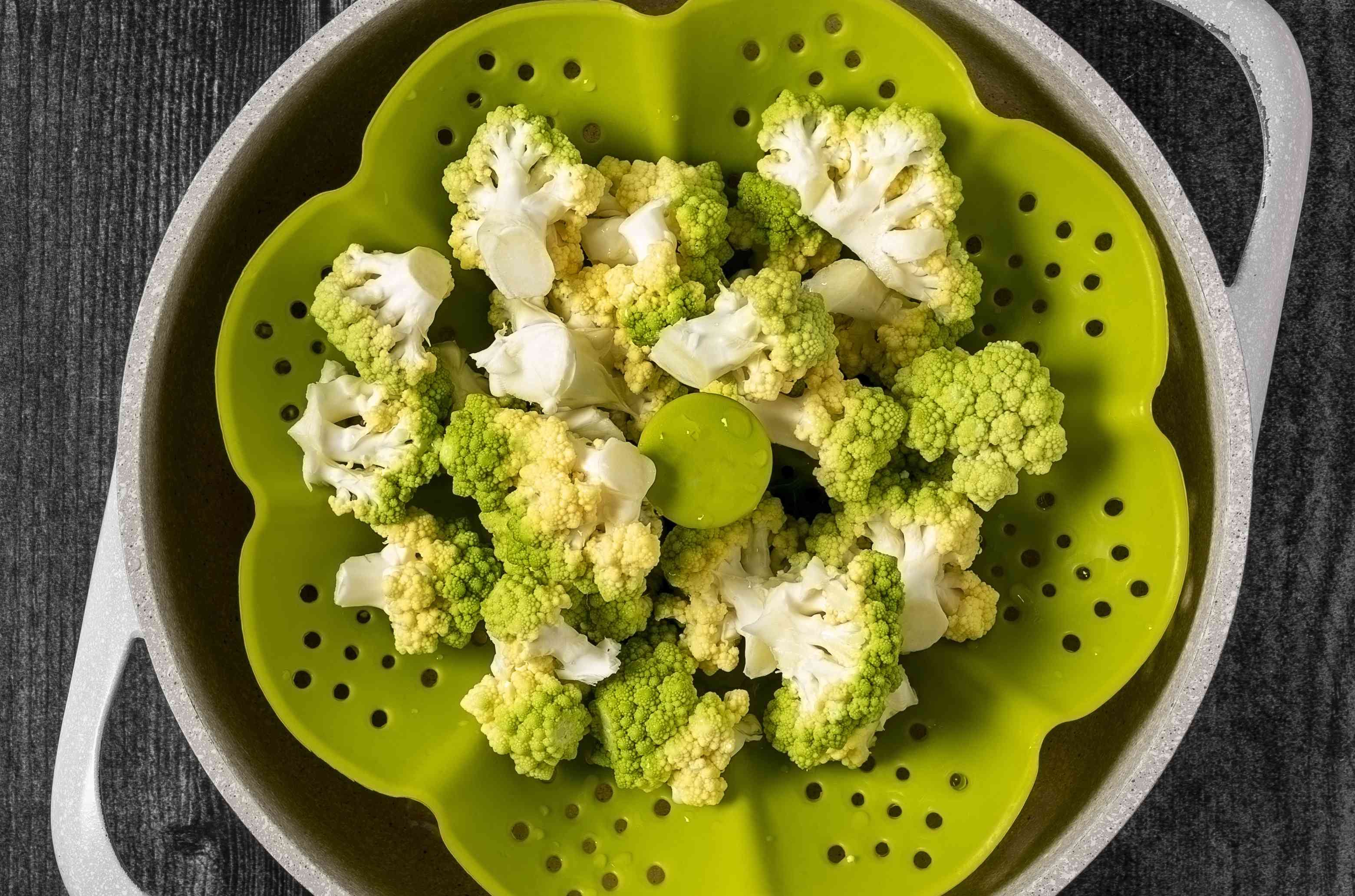 How to Use a Steamer Basket to Cook Everything From Broccoli to Shrimp