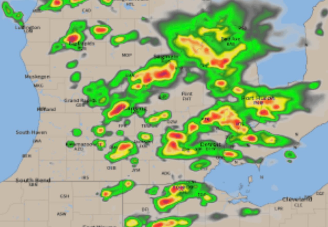 Are tornadoes going to track to southeast Michigan, Ann Arbor, Detroit?