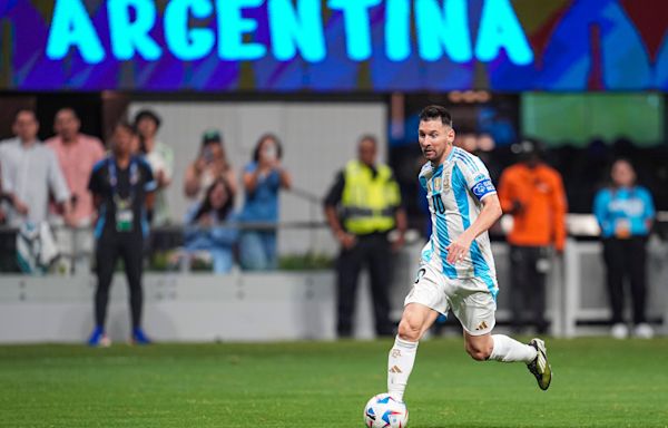 Argentina vs. Ecuador Copa America live updates: Messi in action, sparks 1-0 lead