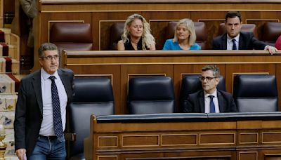 El PSOE acusa al PP de asumir el discurso de "bulos y barbaridades" de la ultraderecha sobre el Ejército y migrantes