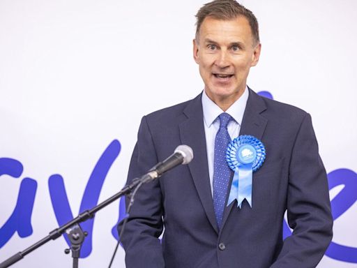 Jeremy Hunt Keeps Seat in Parliament, Avoiding ‘Portillo’ Shock