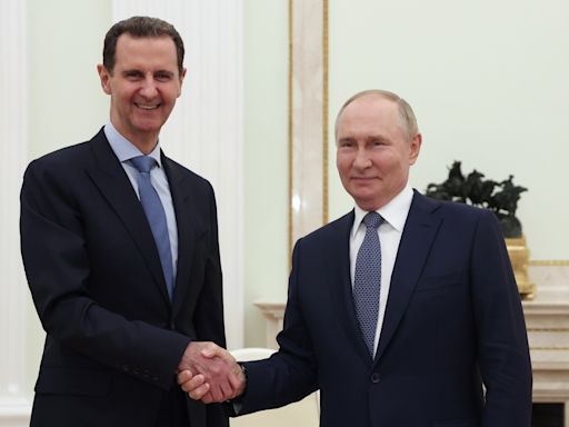 Putin se reúne con Al Asad, en una visita en Moscú que no había sido anunciada