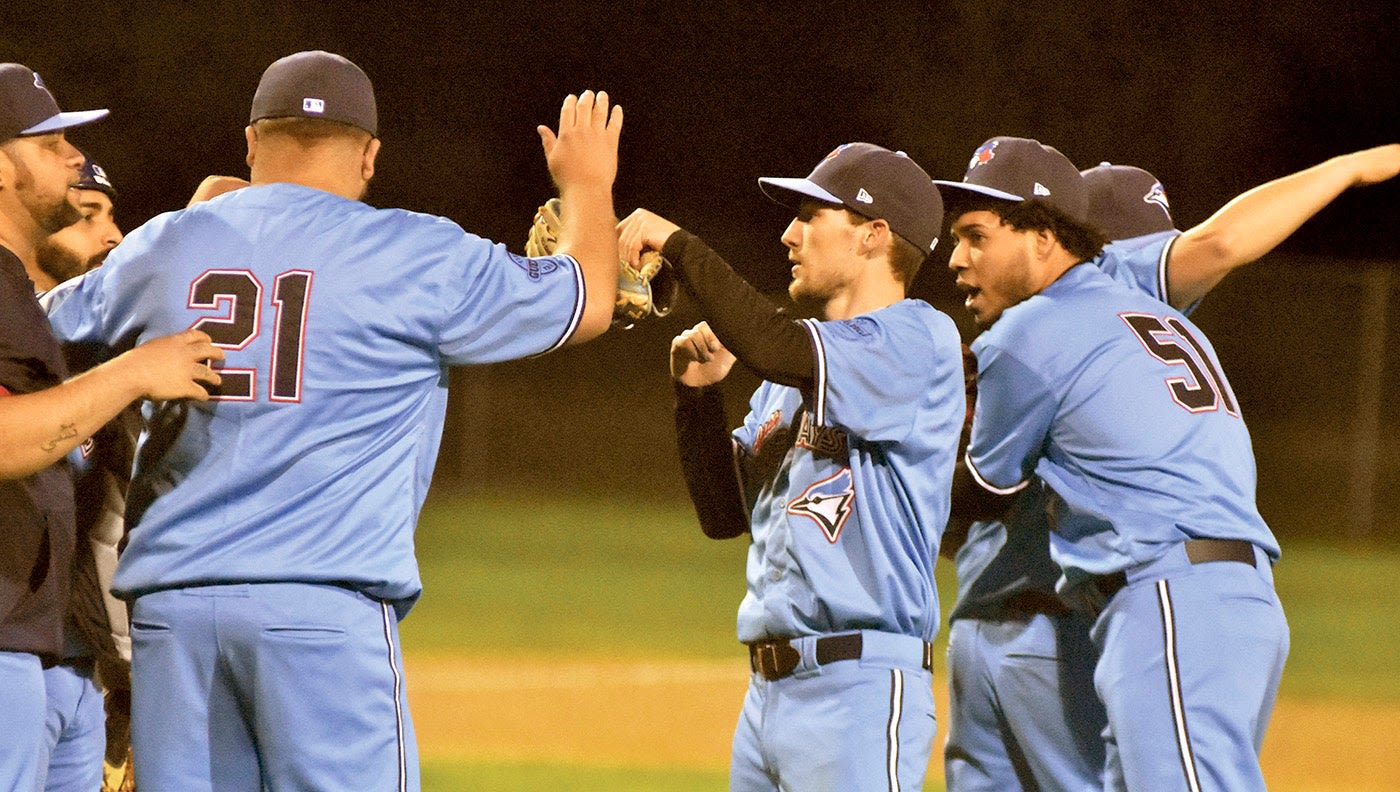 Laureano brothers pitch Blue Jays to a win on opening night - Austin Daily Herald