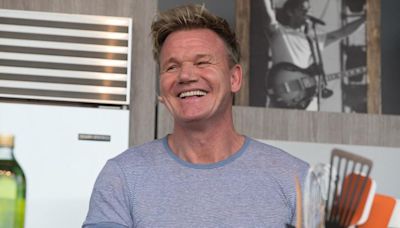 Celebrity Chef Gordon Ramsay makes the rounds in restaurant-rich CT town
