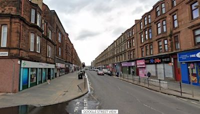Hunt for two suspects after man dies in Glasgow stabbing