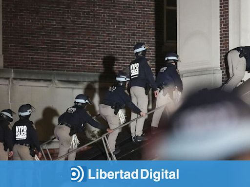 La Policía irrumpe en la Universidad de Columbia y acaba con la acampada antisemita