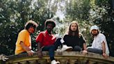 Boogarins e o Clube da Esquina, Theatro Municipal de portas abertas e mais: um programa para cada dia da semana