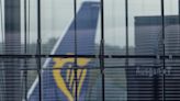 Ryanair se hunde en Bolsa y lastra al sector tras reducir un 46% sus beneficios y culpar a Boeing por sus retrasos