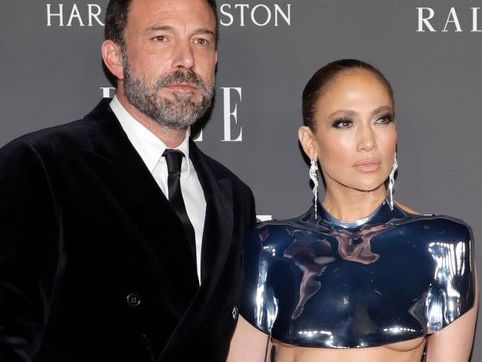 Ben Affleck y Jennifer Lopez ponen oficialmente en venta su mansión de Los Ángeles