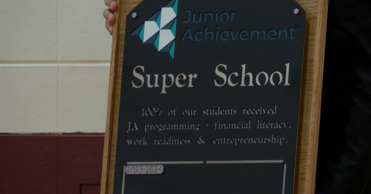 Newman Catholic Elementary School: St. Anne named Junior Achievement Super School